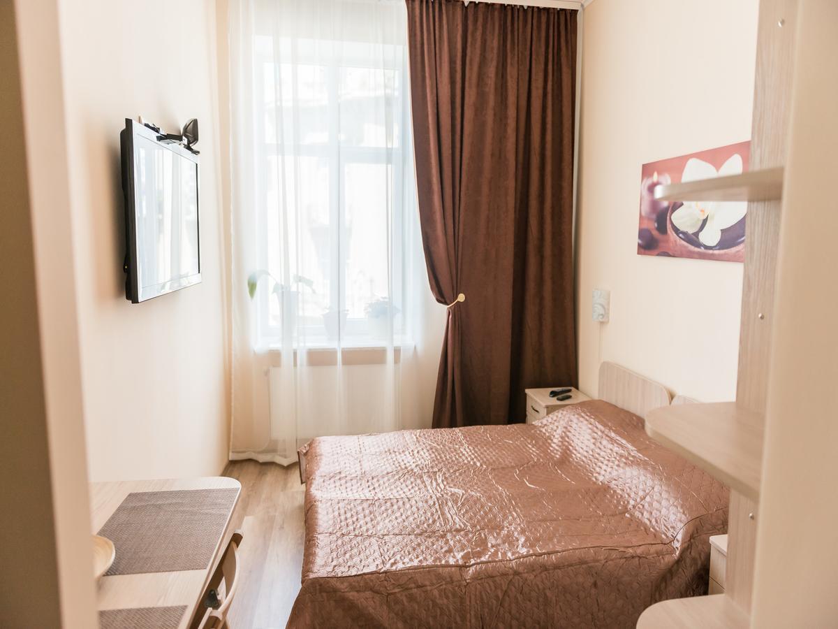 Minihotel Freedom ลวีฟ ภายนอก รูปภาพ