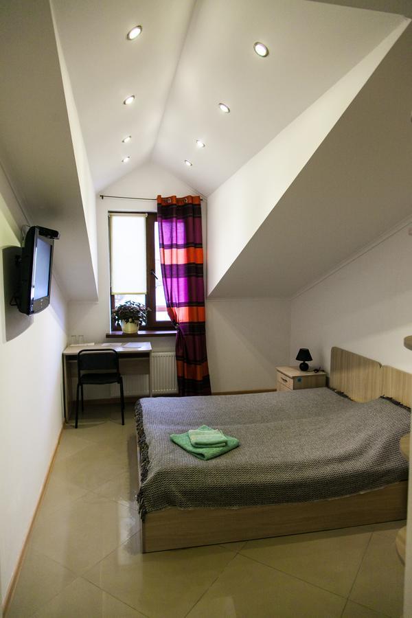 Minihotel Freedom ลวีฟ ภายนอก รูปภาพ